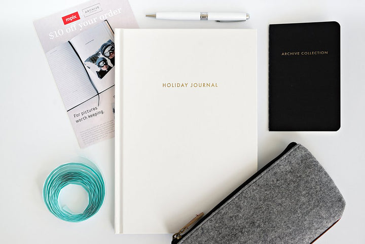 With the Holiday Journal Kit you have EVERYTHING you need to quickly and easily document your family's holiday memories throughout the year! 